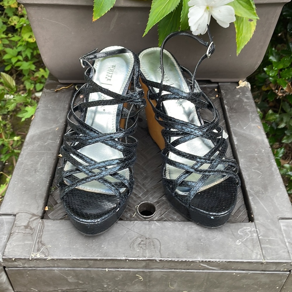2 Pr Women's White House Black Market wedges - Picture 3 of 5